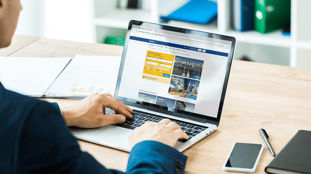 Starting a Business Website in three Easy Steps 1 Business Website