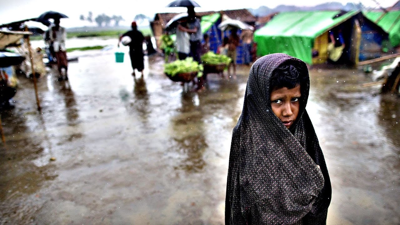 Rohingya Muslims and the stateless minority fleeing violence in Burma 11