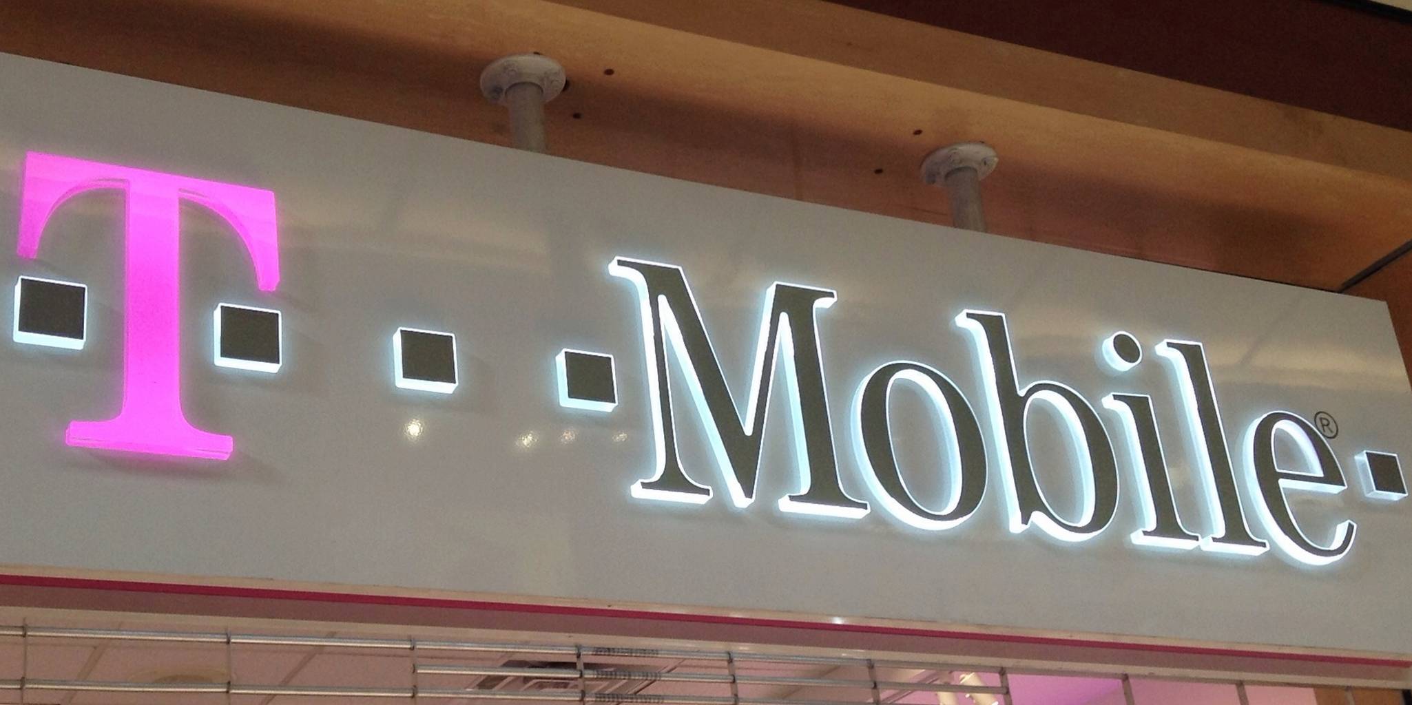 T-Mobile is promoting a higher Nest Secure package with mobile backup 17